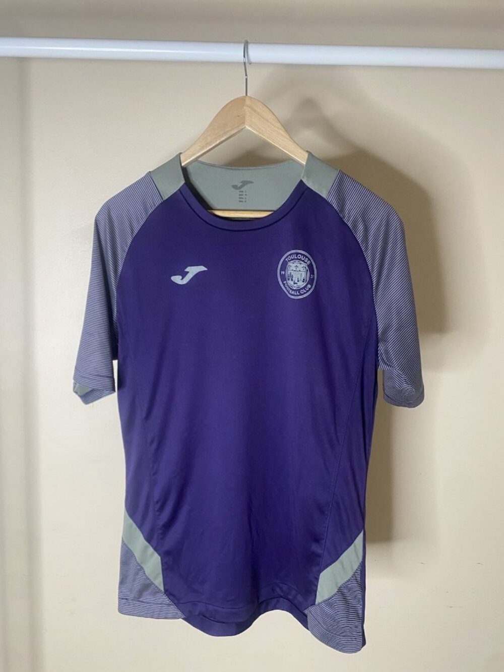 Toulouse Football Club Training Shirt Purple Size Large Mens Slim Fit